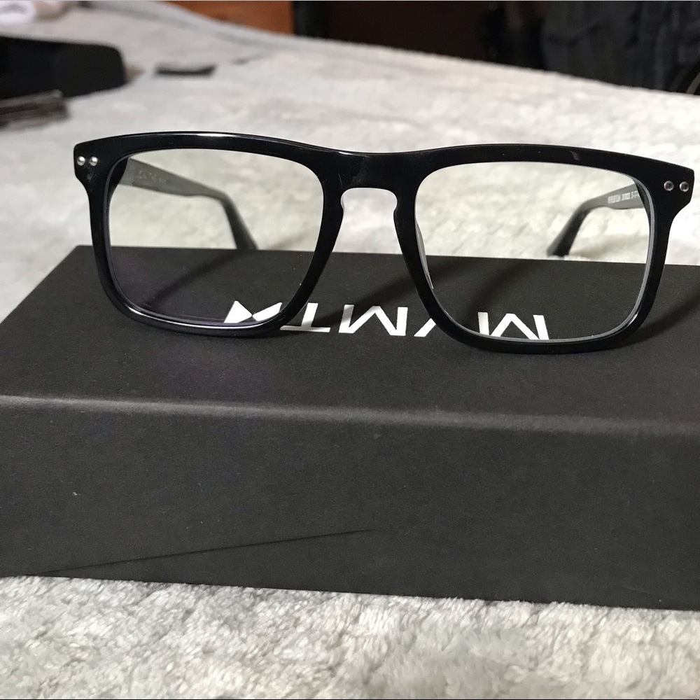 NEW! MVMT Reveler Slim +Everscroll Lenses